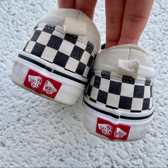 Checkered Vans Slip On - Picture 3 of 7